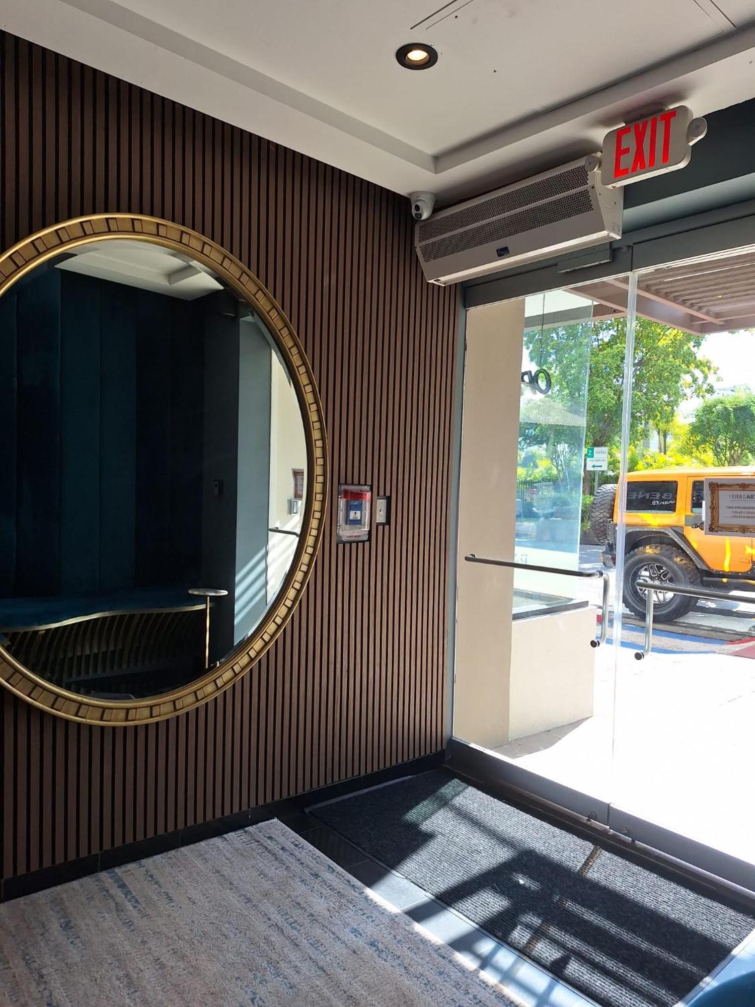 Metro Art Hotel San Juan Exterior foto